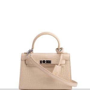 Mini Bag with Strap!